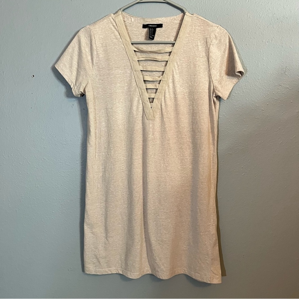 Forever21 Women's Beige Casual T-shirt Dress Size Small